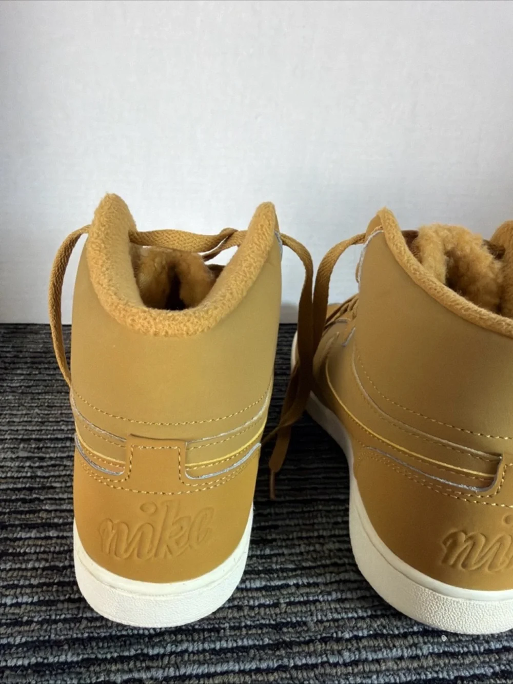 Nike Women's Ebernon Mid SE Wheat/Sail Sneakers AV2478-700 - Size 8.5 - Picture 9 of 11